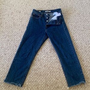 Levi’s wedgie straight cropped W26